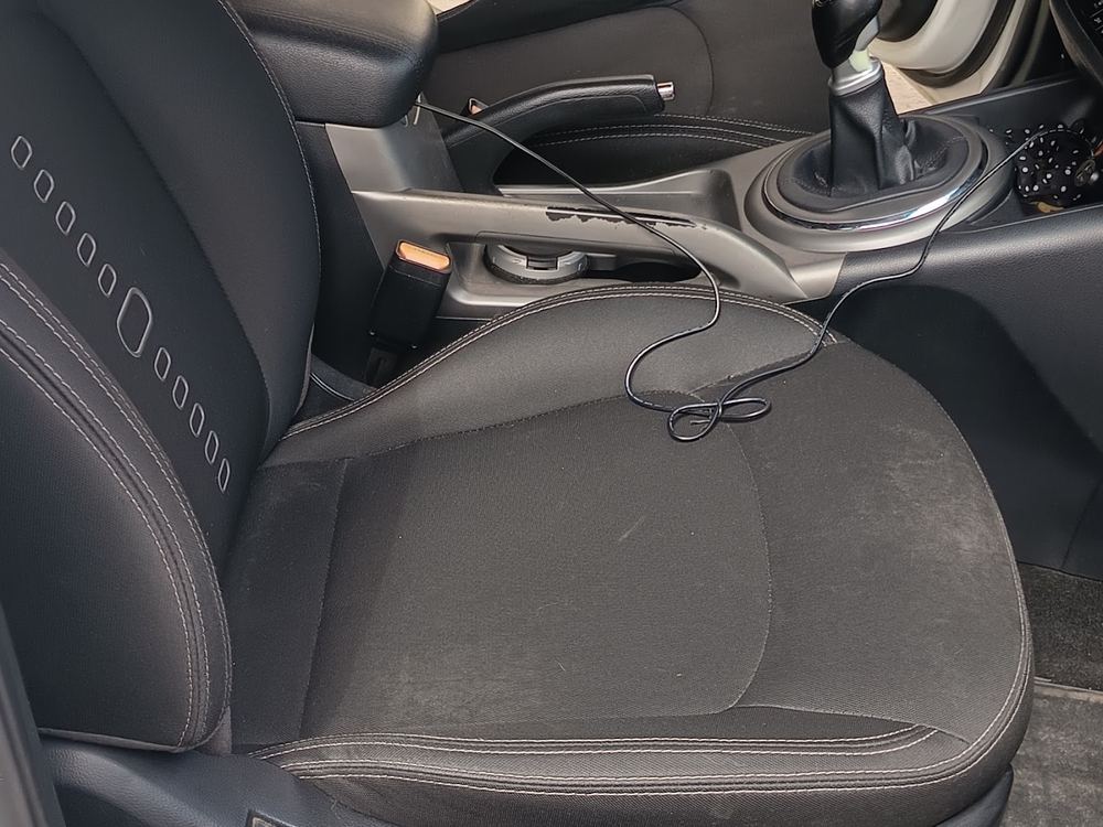 Interior y tapiz de un auto usado revisados